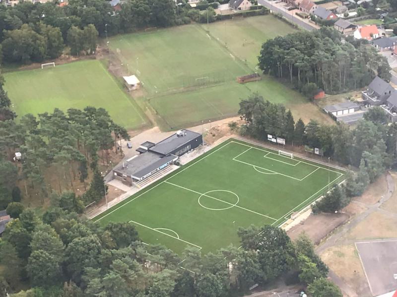 Het ganse complex.