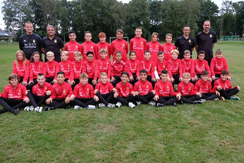 U12
